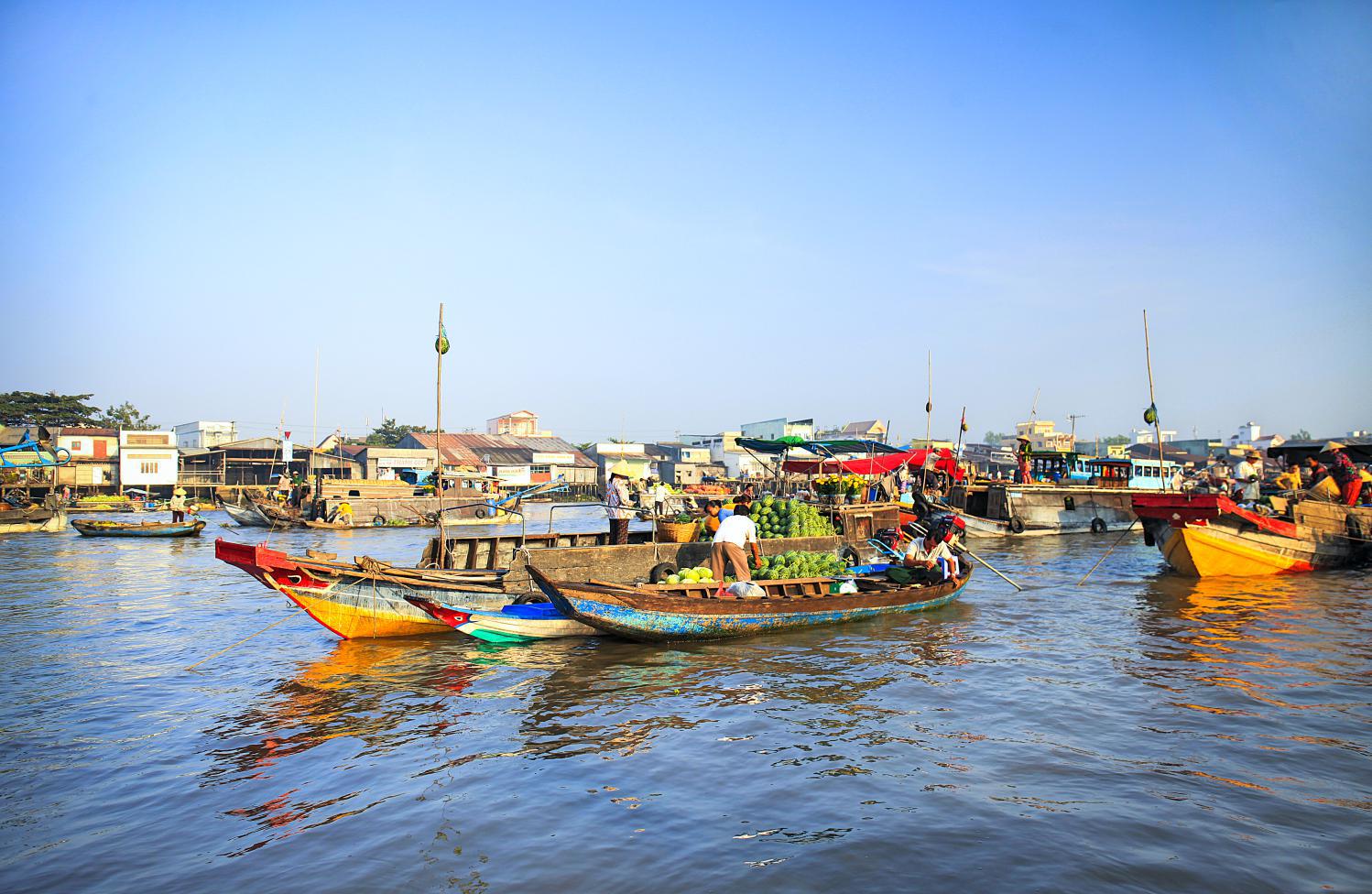 Miền tây nước nổi 